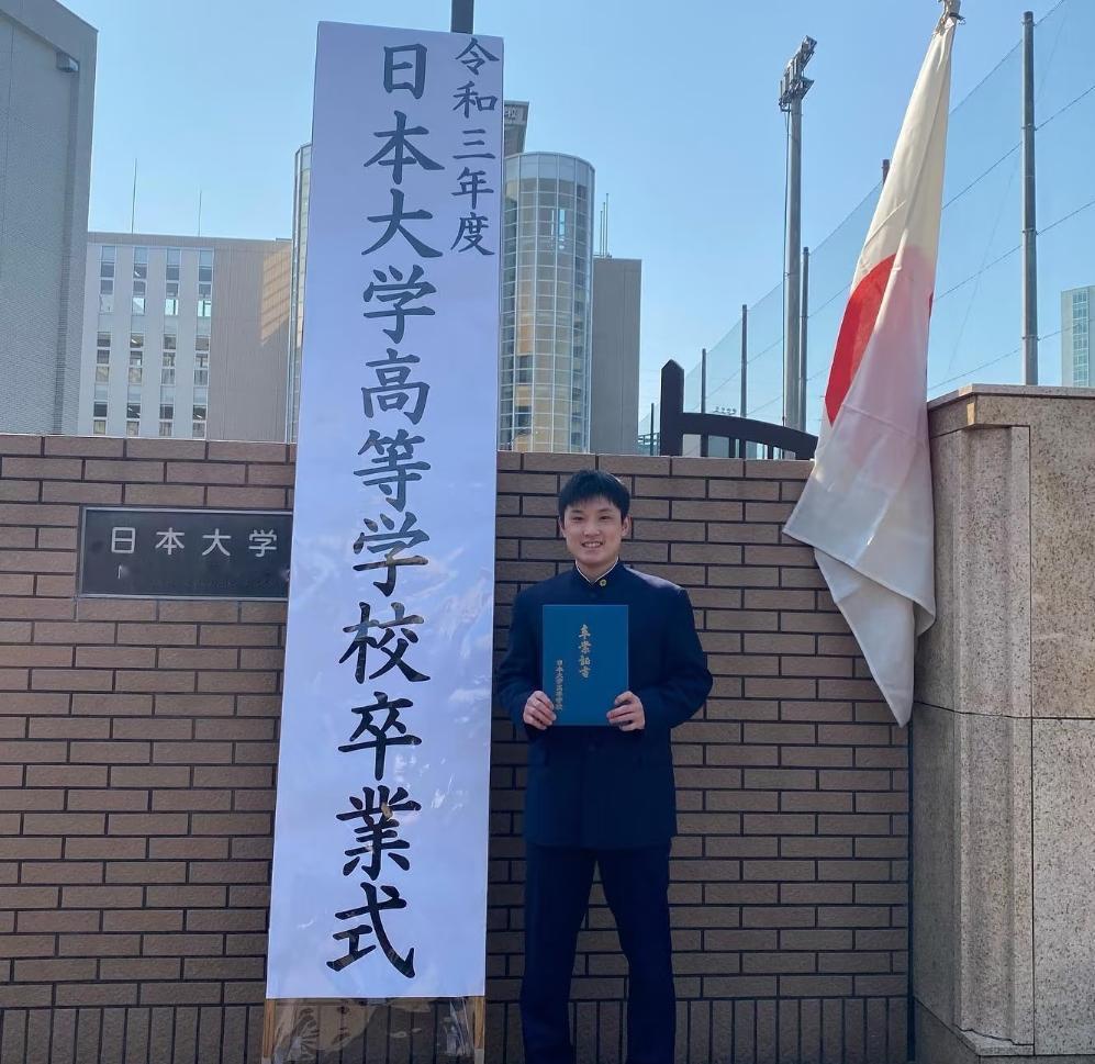 张本智和张本美和兄妹俩不仅球打得好，文化成绩也很不错，张本智和还会辅导妹妹的功课
