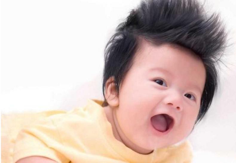 剃胎毛就能让头发茂密? 不靠谱!