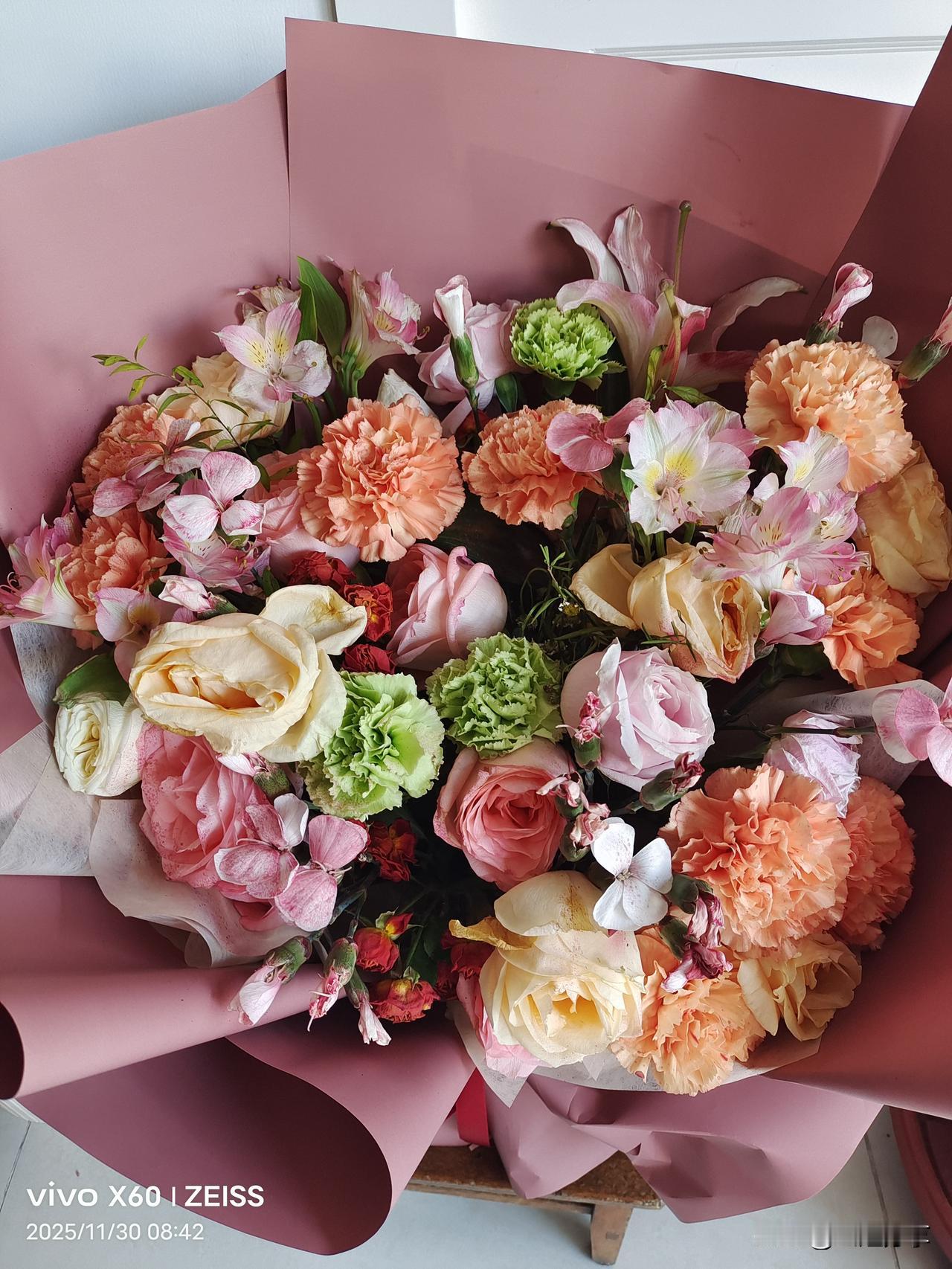 夫妻之道，最重要的就这三点第一，把对方当“自己人”。别总计较谁付出多，家是