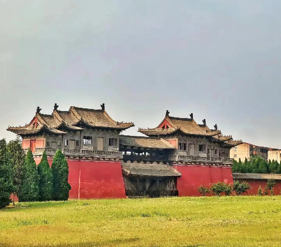 谒陵：清代皇帝唯一要干，也是不得不干的一件苦力活清代皇帝勤政是出了名的，天不亮