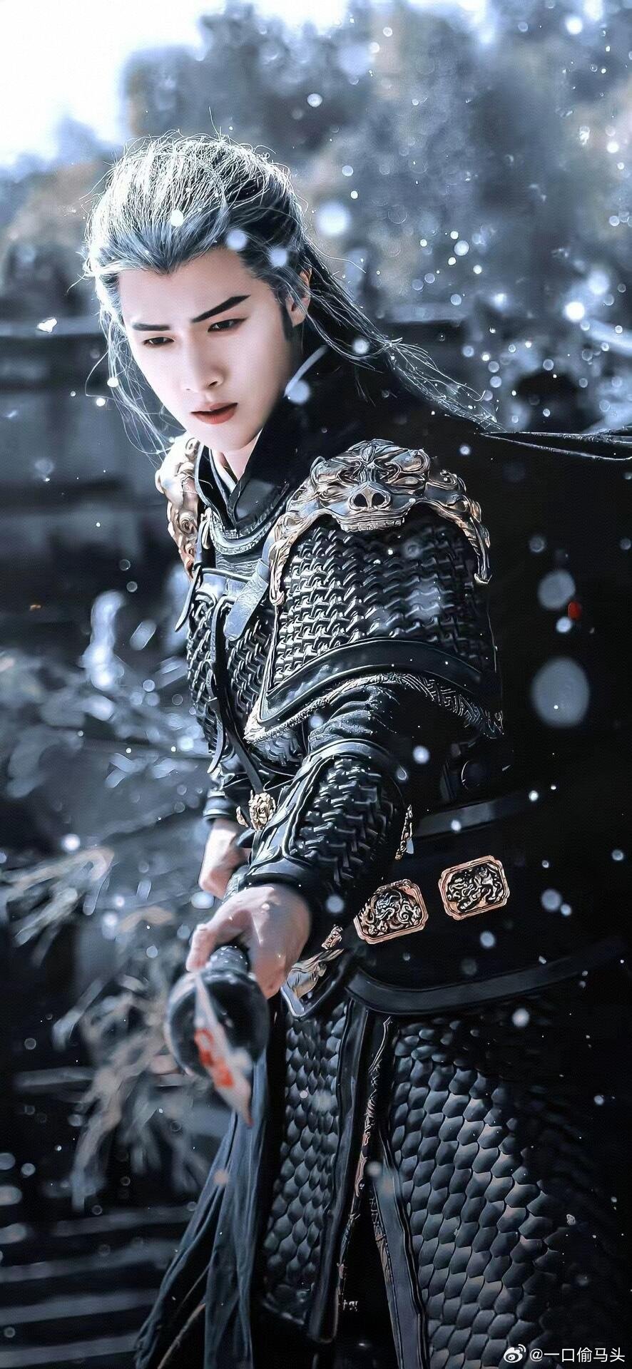 归良辰开机李昀锐新剧归良辰开机《归良辰》终于开机！李昀锐演隐忍腹黑南苑王宇文良