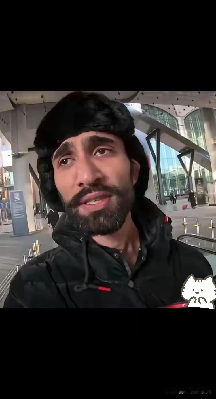我预料到了这位印度网红会故技重施也预料到了老板可能不会买账万万没想到结局
