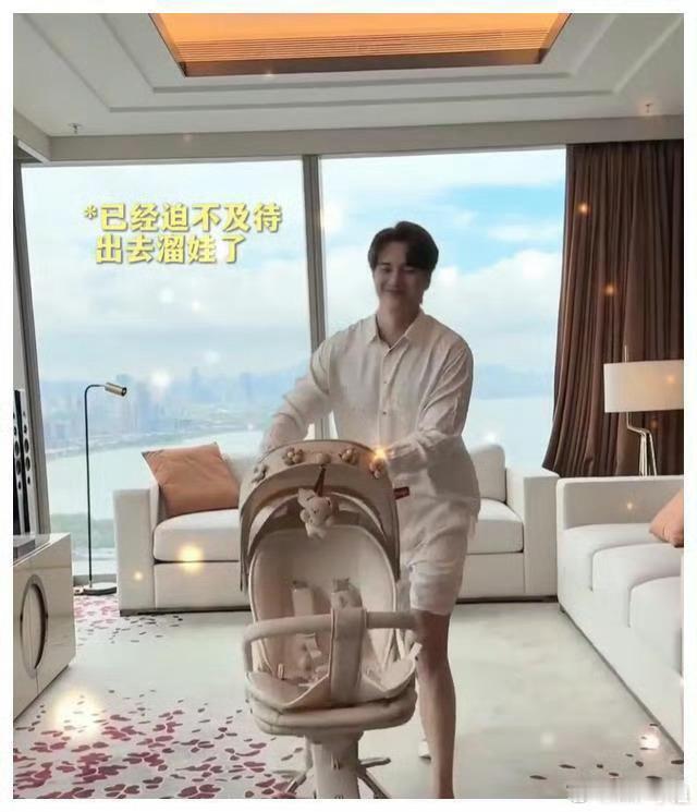 36岁张檬在深圳坐月子，住无敌海景房，花费上百万，花钱毫不手软​​​