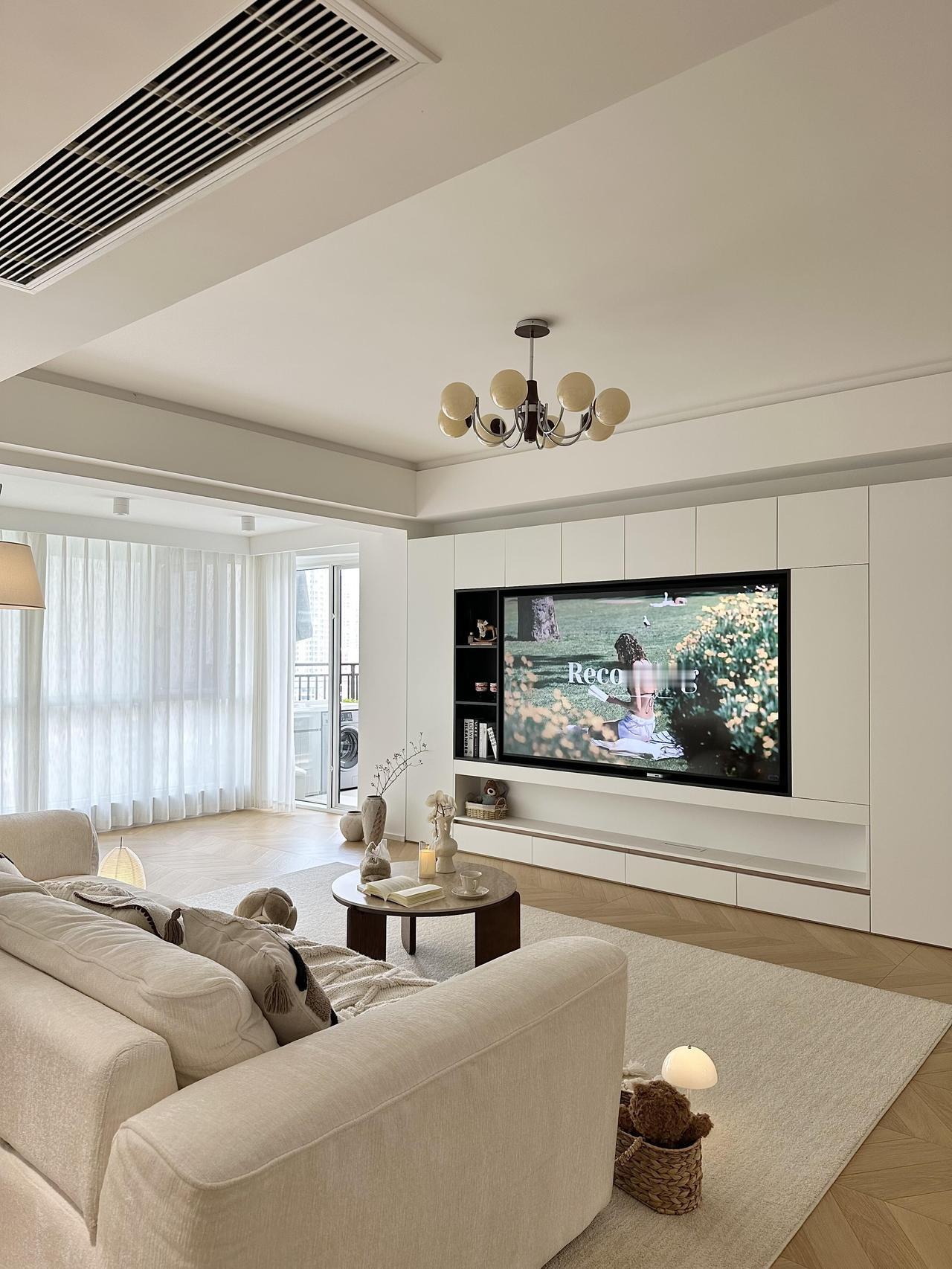 普通人138㎡的小家，最喜欢这个客厅！自装的房子，把梦想中的家搬进了现实装修