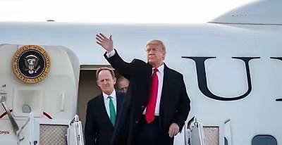 特朗普：基辅最好尽快坐到谈判桌旁2月16日，特朗普在专机上直接喊话，要求乌克