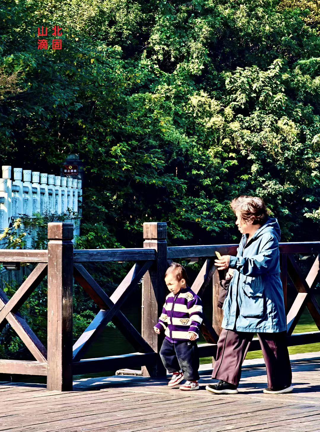 你的人生太晚明白的道理是什么?人到一定年纪才慢慢懂得，有些道理来得再早都像