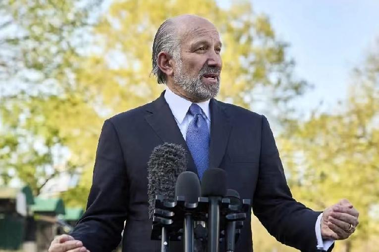 看到加拿大倒向中国，美国商务部长急了，咆哮这是“政治噪音”！昨天，美国商务部