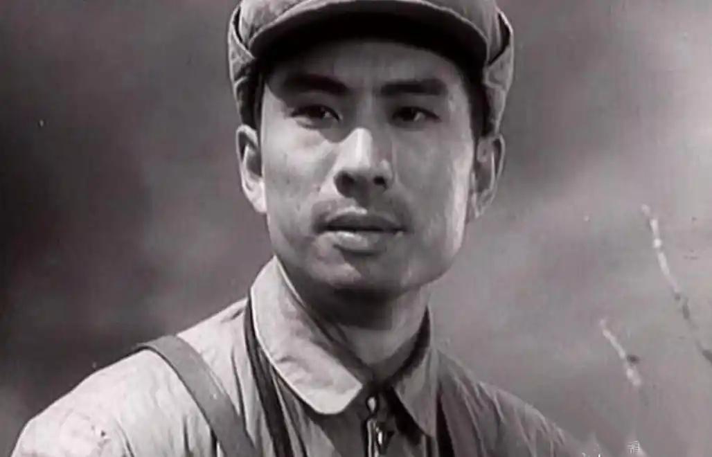 是否还记得《南征北战》的“高营长”？及《羊城暗哨》中饰演地下党员王练吗？该角色以