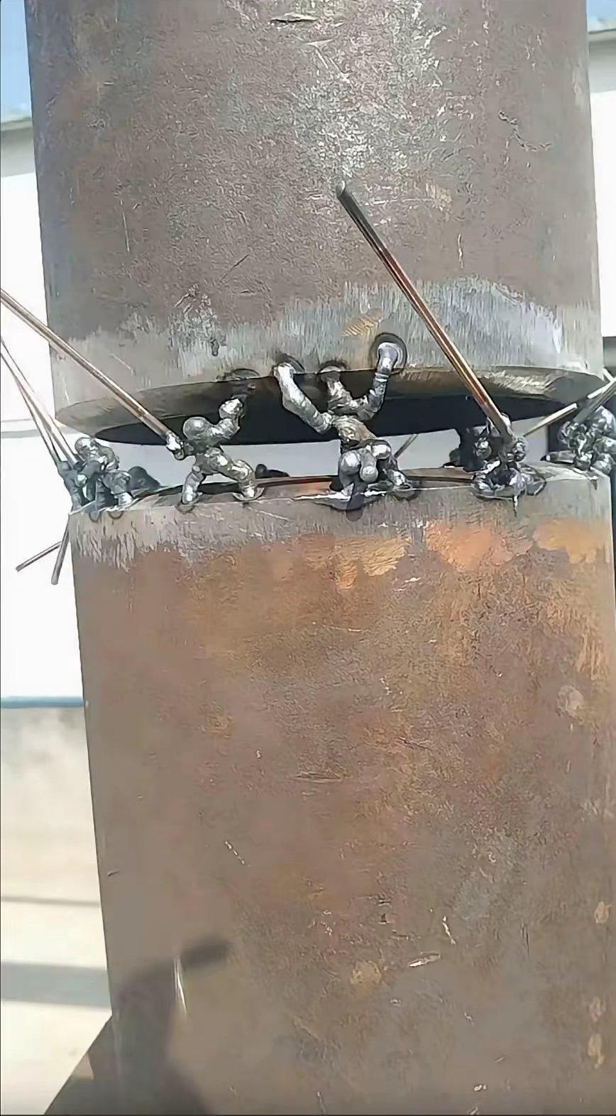 厂里新来的焊工，老师傅们帮看看这算是什么水平？开多少钱一天比较合适呢？[what