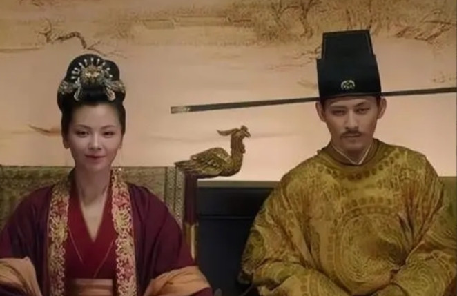 公元982年，宋太宗发现儿子赵恒突然骨瘦如柴。调查后发现他府中藏着一位来历不明的