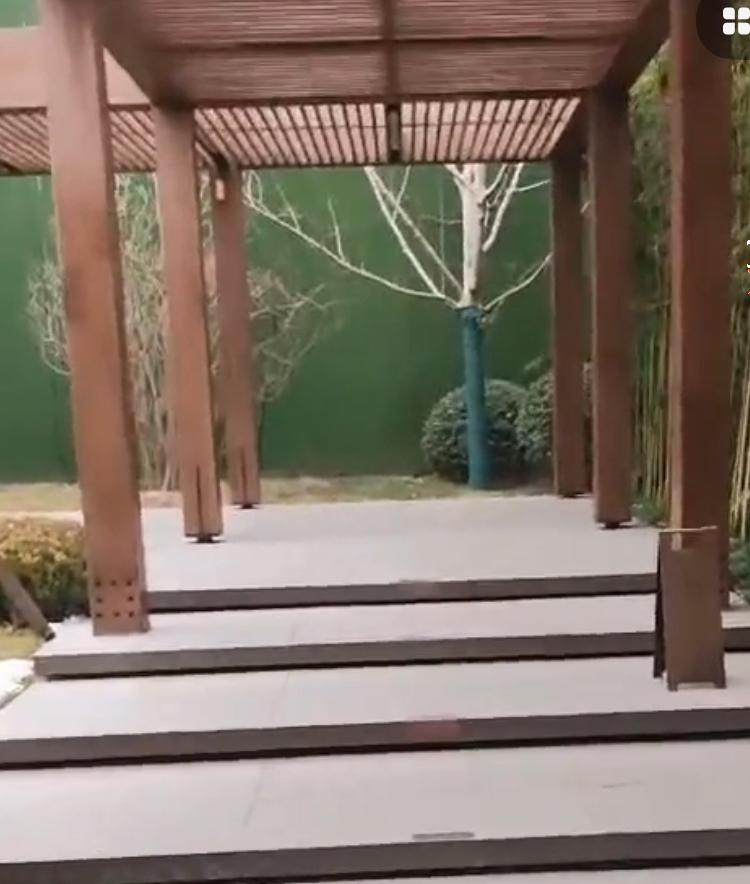 儿女婚后一辈子租房都不买房，做父母的你能接受吗？今天，和一位老朋友聊天，说到