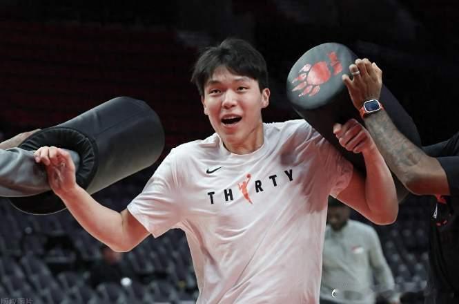 杨瀚森给新老板面子？斯普利特破天荒，末节派杨瀚森登场了！开拓者116-97大胜快