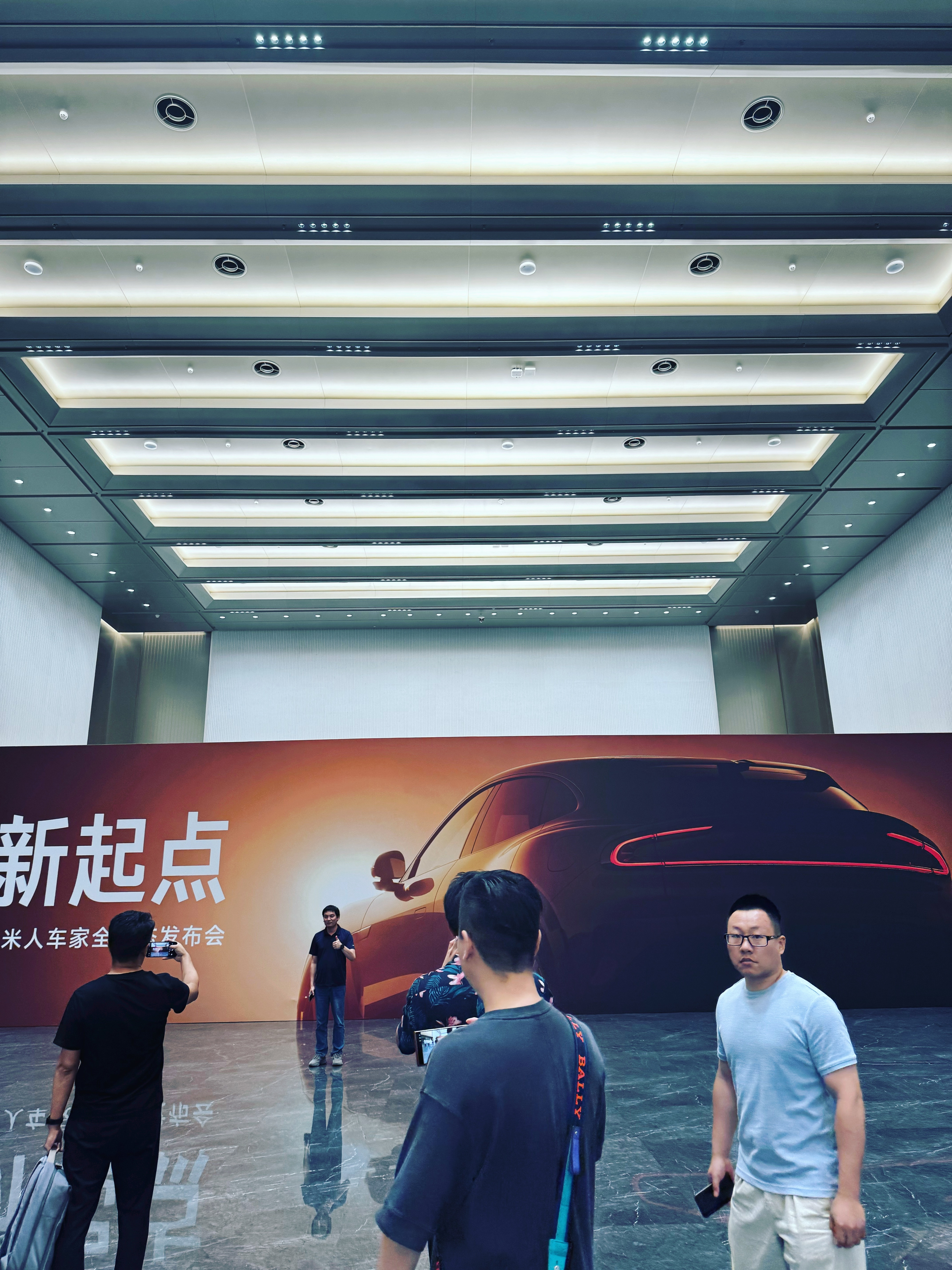 这是国展新建的展馆吧装修不错​​​
