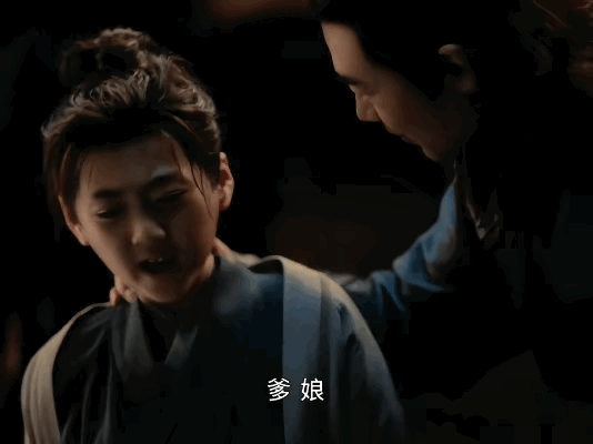 特意去查了一下《藏海传》剧组真是不查不知道，一查吓三跳原来电视剧里狗剩替藏海去死