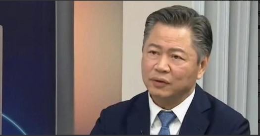台湾国际形势专家赖岳谦预测，美国在2025年-2027年之间很可能对中国开战！