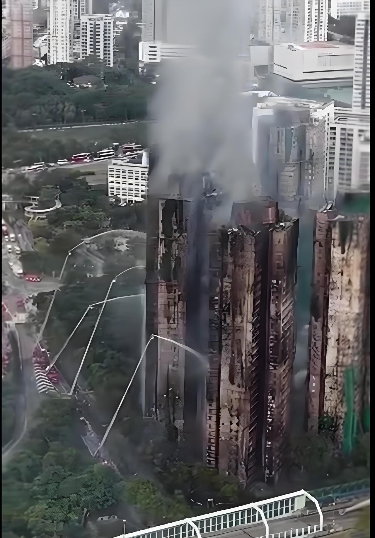 我有幸认识一名建筑专家，我问他：香港大埔宏福苑被烧的大楼，还能修复吗？他思索了一