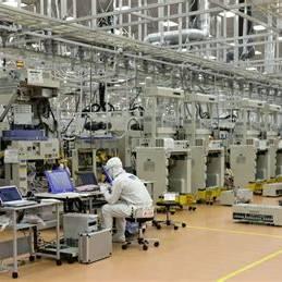 日本真正怕的，不是中国，而是四面同时失血！日本要完了！但别把功劳都算在中国头
