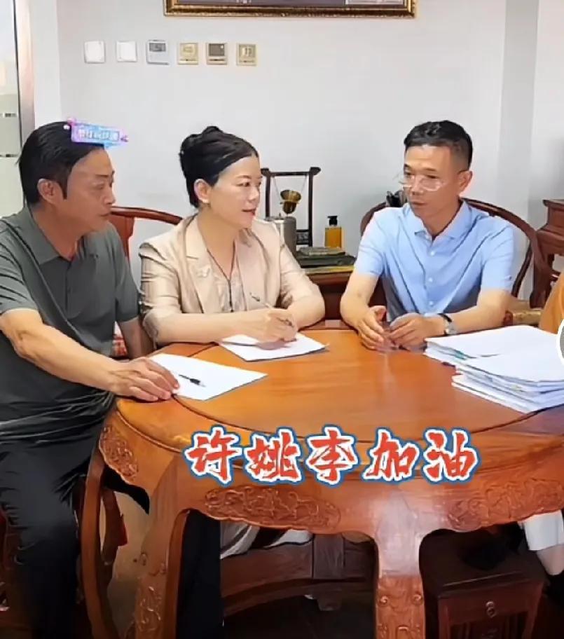 明显故意下套，李律在法院3楼被王某晶父亲袭击，防不胜防呀，侧面也说明了他们故意而