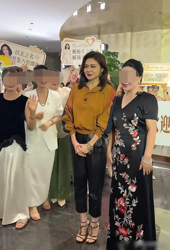 普经的女神在医美下只能远观不能近看。