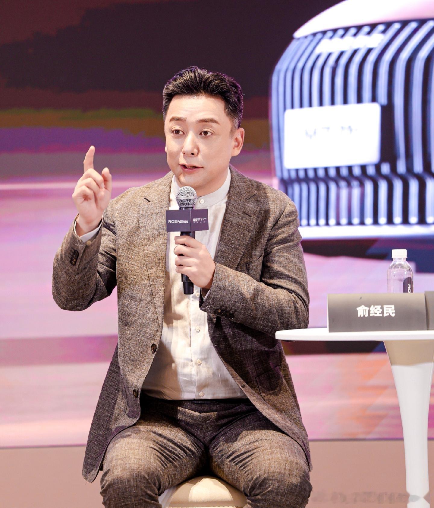 上汽集团又启动新一轮人事调整，涉及上汽乘用车、尚界等板块。1，上汽乘用车常务副总