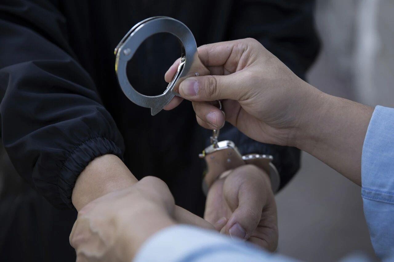 必须警惕，值得反省！中国抓捕大量间谍，本以为是被外国人蛊惑，结果几乎是主动投靠，
