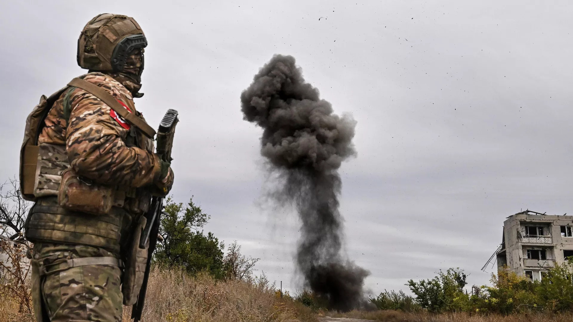 【俄乌冲突军事俄国防部：乌军一昼夜在特别军事行动中损失约1225名军人】202