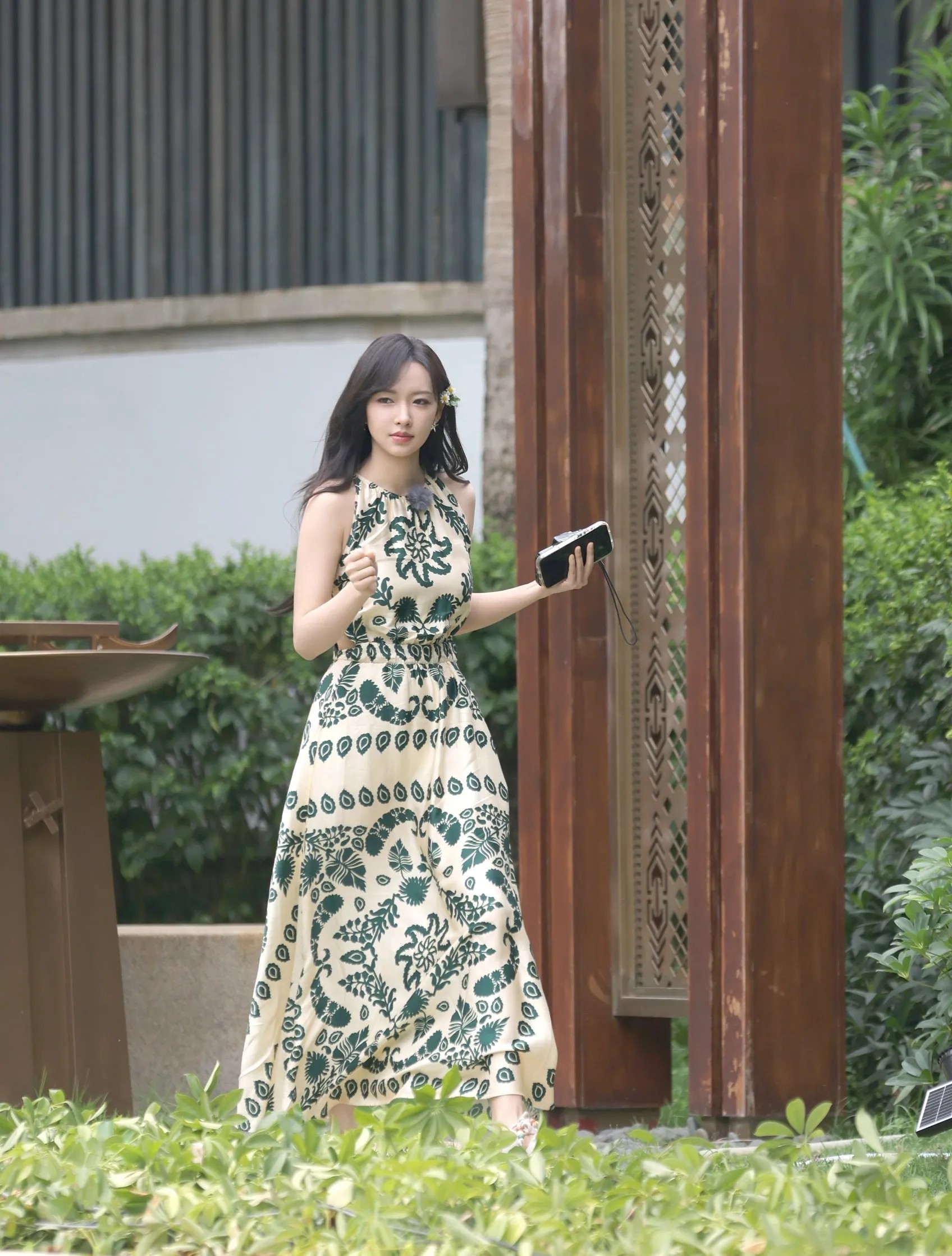 程潇，166cm，内娱洋娃娃。