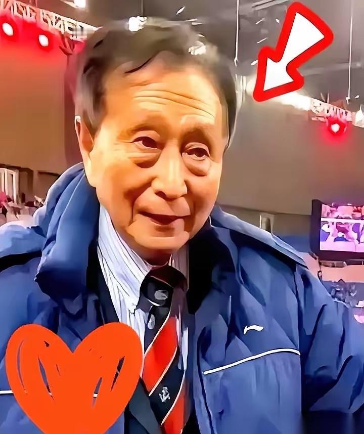 一个在多伦多，一个在硅谷。把孩子培养成世界级的精英，最后的回报，是养老院里的一