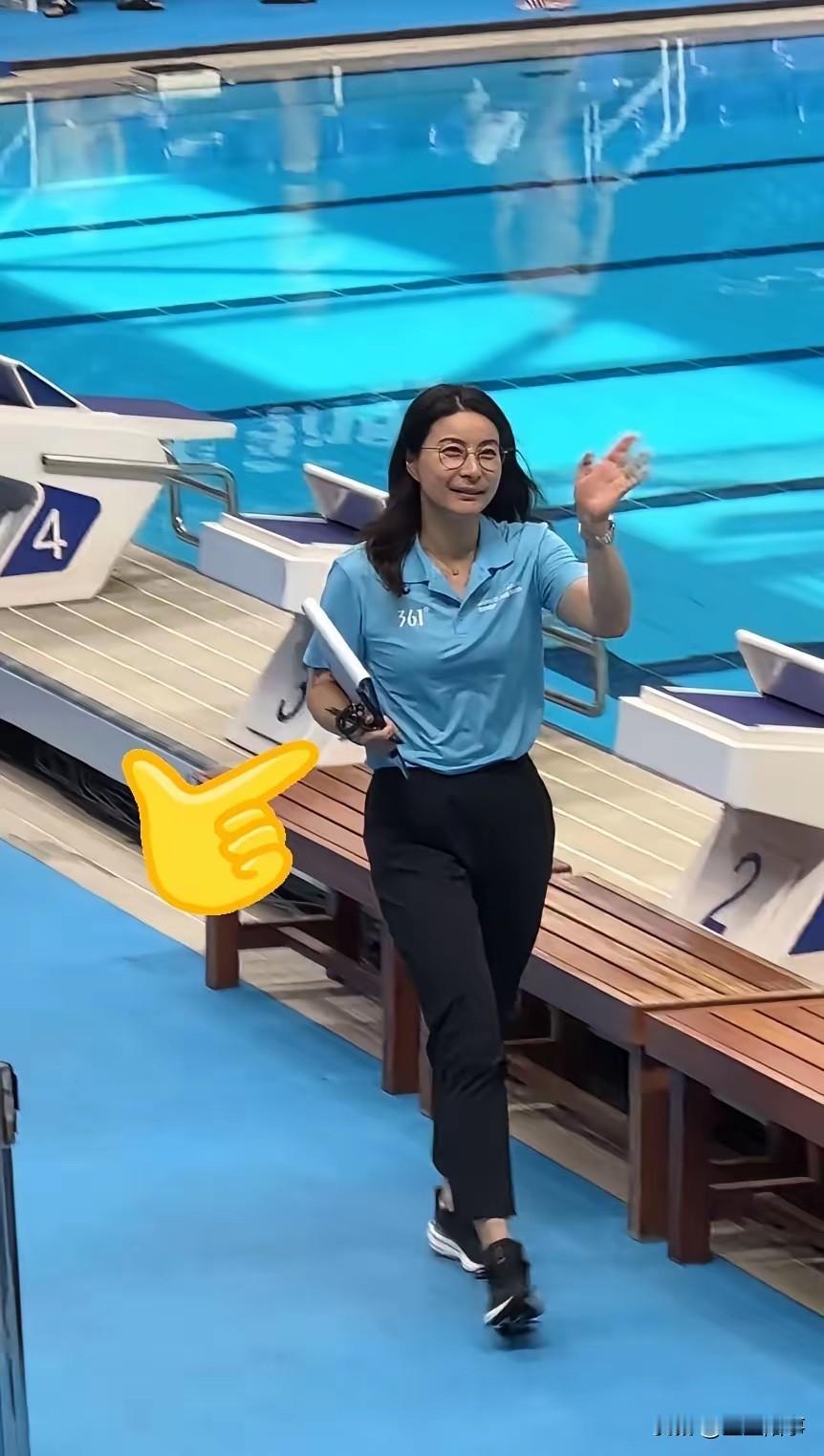 我表妹在赛场亲眼见过郭晶晶，表妹就说了个大实话，霍启刚的眼光真的毒，因为大家想的