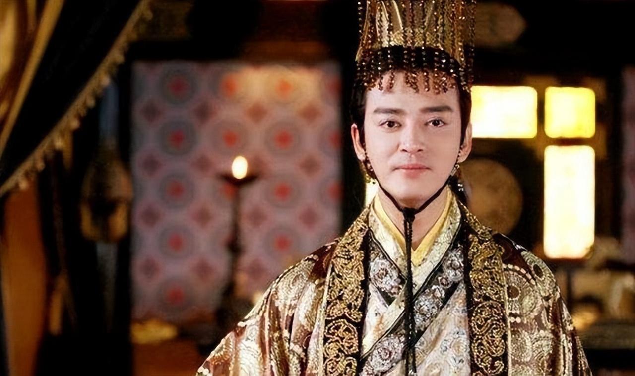 后燕皇帝慕容宝在与儿子慕容会的争斗中胜出，然后将儿子灭族397年冬天，河北蓟