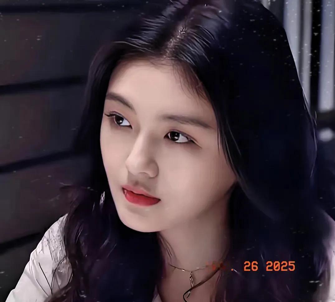 豪门姐妹暗斗曝光，牵线复婚反目成仇，私生子背后的真赢家？最近网上炸了锅，说大小