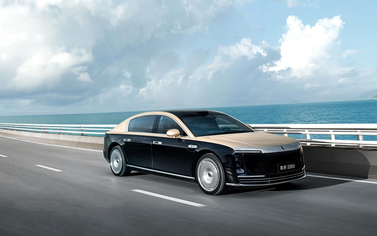 百万豪车尊界S800的价值，圈层口碑是最佳注脚百万豪车的价值锚点，从来不是冰冷