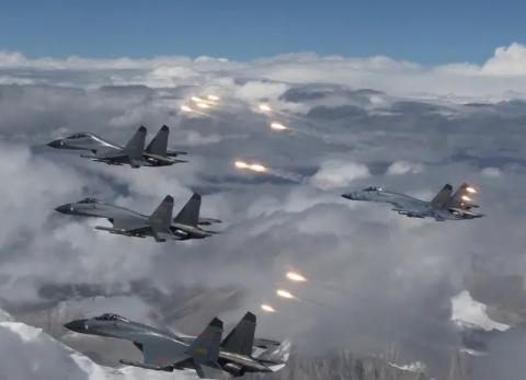 联合国沉默，美英法德沉默，西方沉默。一个曾经毫无人性的战败国，就因为有美国护着，