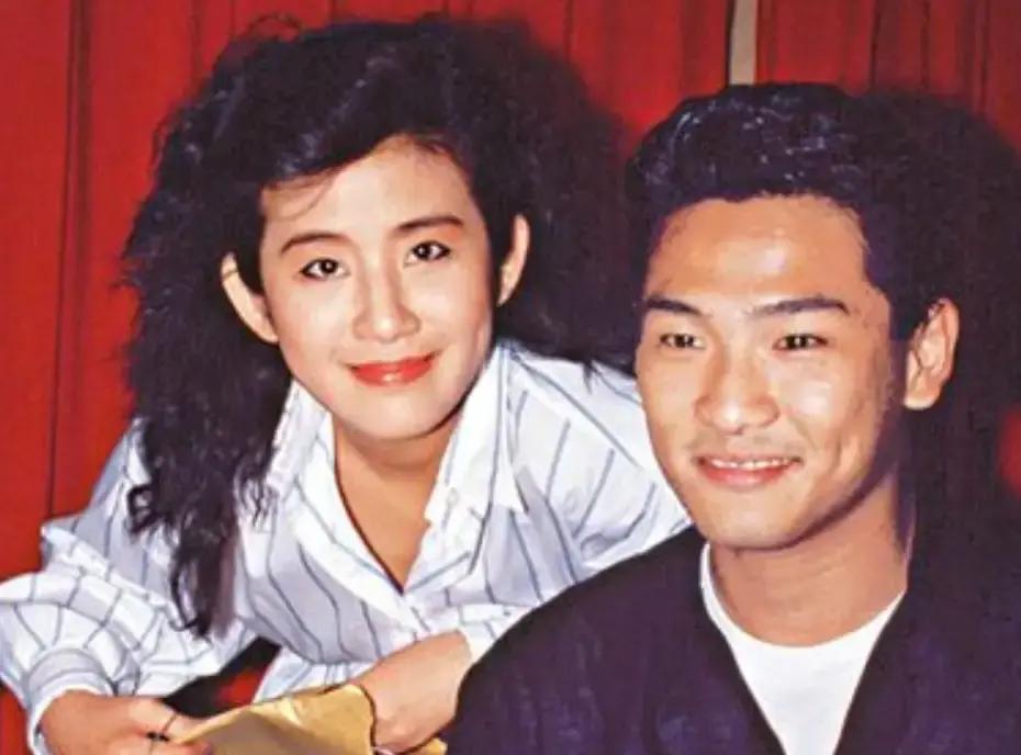 吴君如跟杜德伟谈了八年，被劈腿那天她没哭，直接剪短头发去剧组。转头接了十三妹