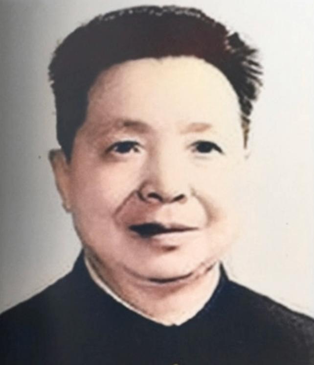 1976年，年过六旬的谭启龙给华国锋写信：我还能为国家继续服务，华老回复：去青海