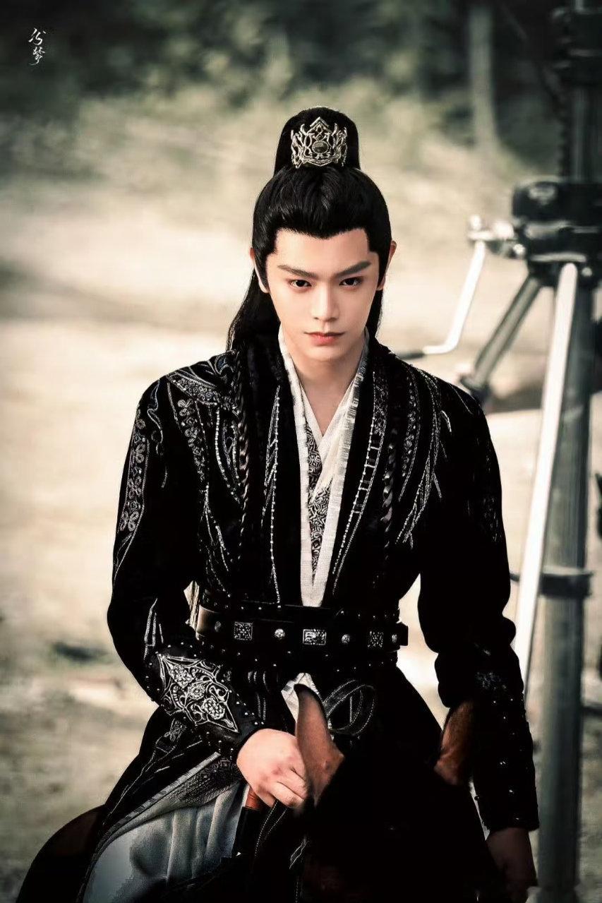 丁禹兮不要关注别的夫妻的生活丁禹兮你是喜剧人转世吧！直播里突然来一句“别关注别