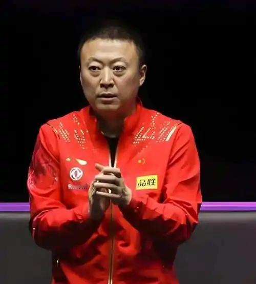 中国男子乒乓球选手在奥运会上共获得7次男子单打冠军，这些冠军分别由以下杰出运动