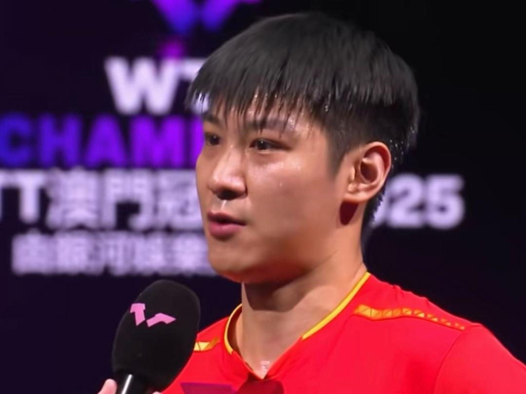 王楚钦可是国乒界特别耀眼的新星。他打球超霸气，反手拧拉劲儿十足，正手进攻也特别犀