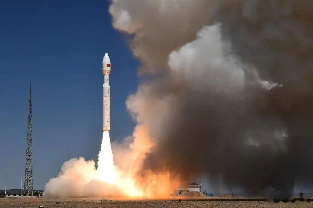 文物01星我国首颗文物行业遥感卫星文物6月15日，我国首颗聚焦文物保护的定制