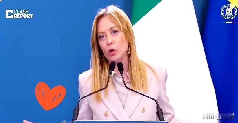 意大利女总理梅洛尼，对着一堆镜头，突然扔出了一个名字。她说，我希望有一天，诺