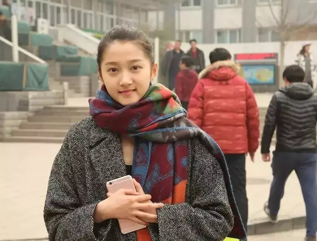 努力奋斗吧，成功了以后都能变成大美女​​​
