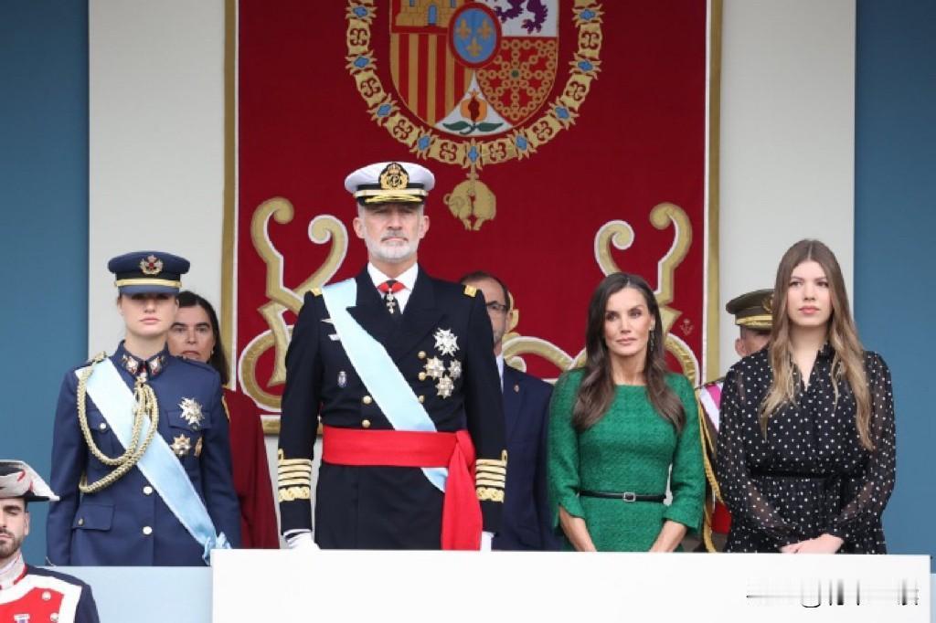 西班牙王室圈粉全球！清醒站位+与时俱进，这波操作甩开西方王室几条街！在西方王