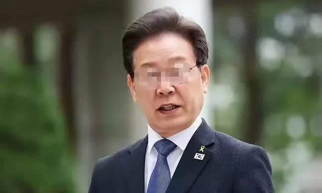 算盘碎一地！李在明访美遭“羞辱式”接待，拖着行李箱满街找酒店成全球笑