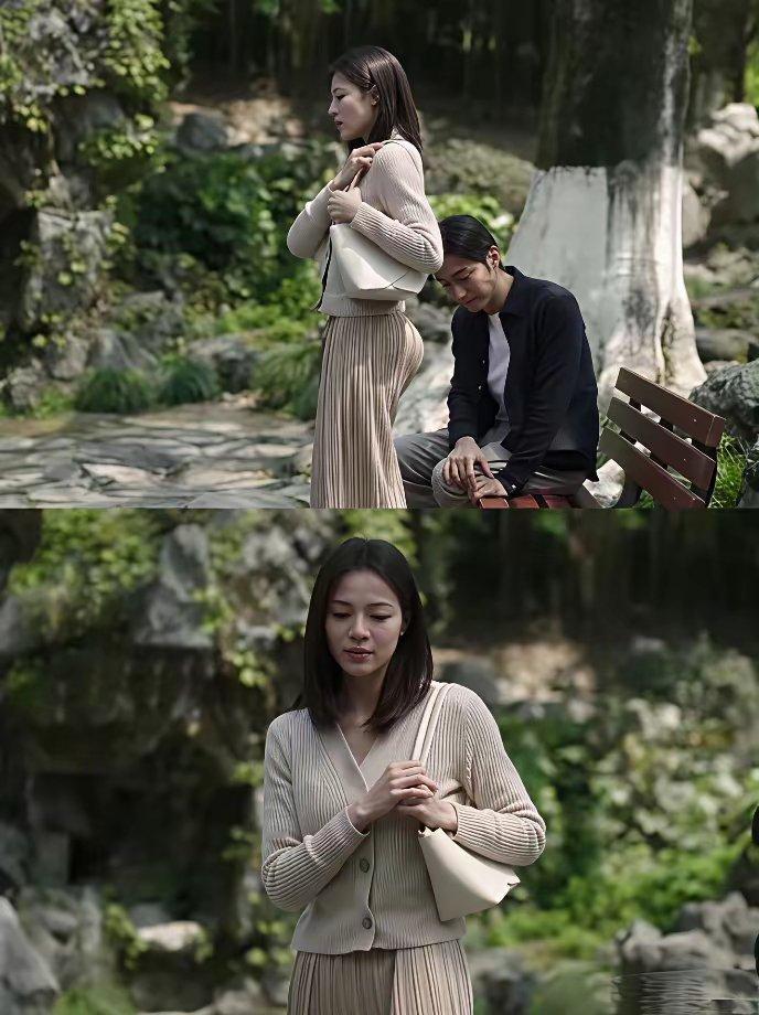 钟楚曦这个翘臀有点不真实