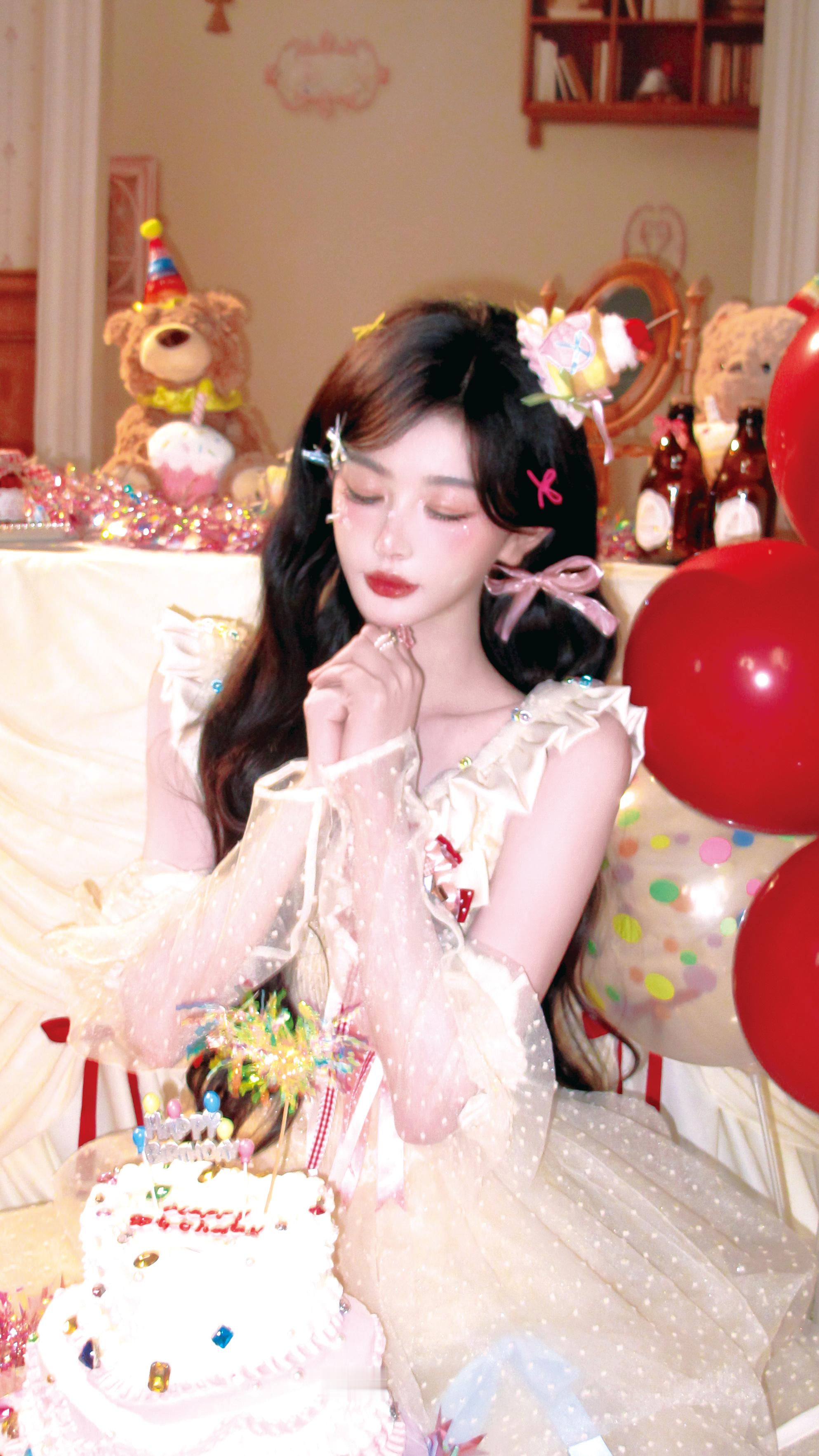 小蛋糕🧁孔雪儿