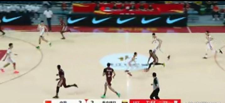 胡明轩开局打得太差，对方内线太矮，中国队7中1让人无语委内瑞拉是友好国家，对