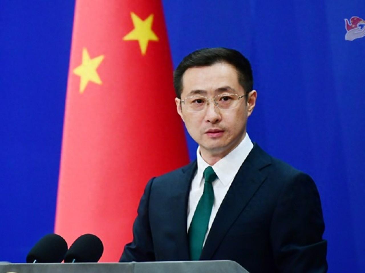 🌞坐不住了？70艘货船被扣，美方下场，反咬中国一口！中方反将一军最近，