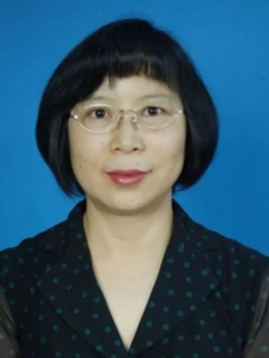 南开大学教授、博士生导师于良芝，因病于2026年10月10日晚在天津逝世，享年6