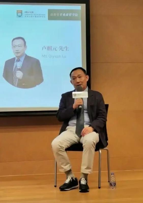 全网围剿卢麒元？他扒下的不只是精英底裤，更是资本的遮羞布。最近刷卢麒元的视