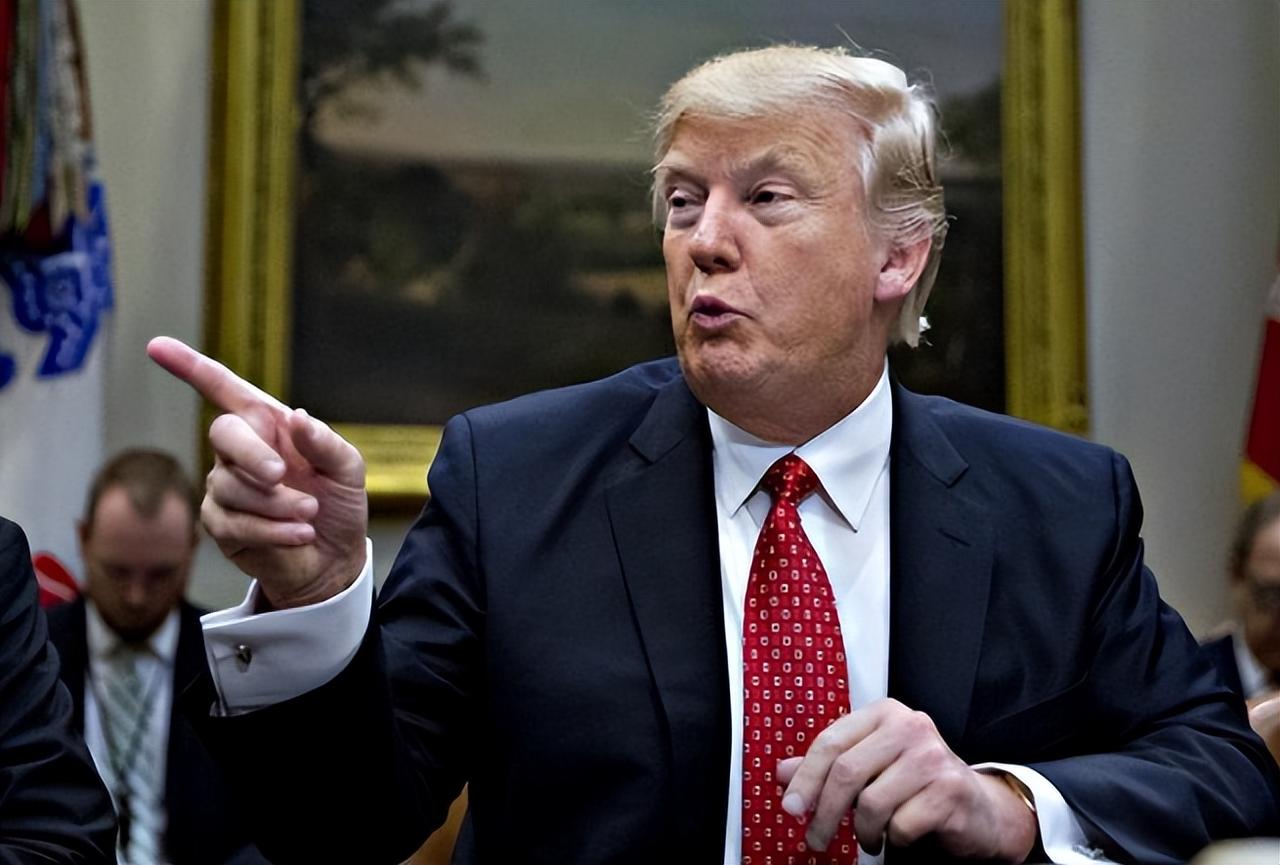 这一回，特朗普是真的急眼了！这边美国还在搞“小圈子”，那边中国却在福建干了件大事